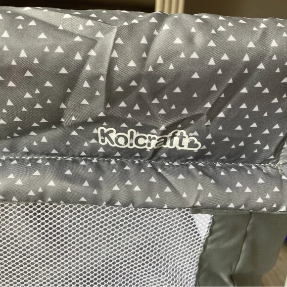 Kolcraft Healthy Lite Portable